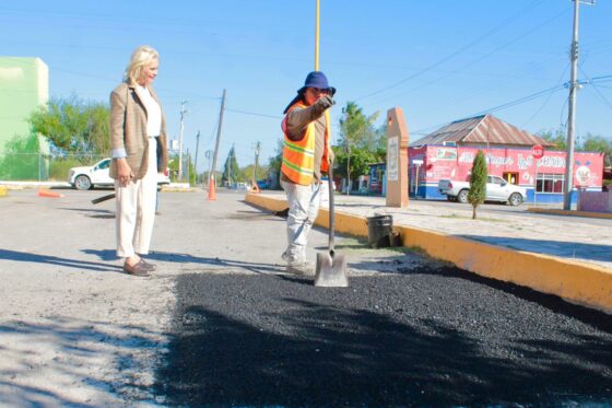 Supervisa Laura Jiménez Avances en Bacheo y Obras en la Villa de las Esperanzas