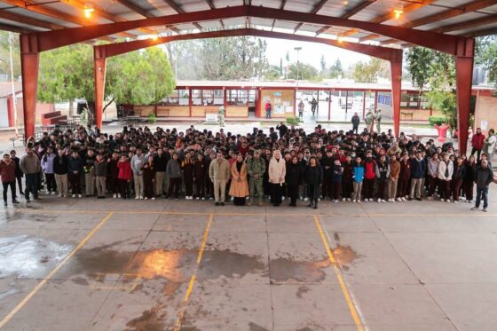 CON CEREMONIA CÍVICA, LAURA JIMÉNEZ DA INICIO AL REGRESÓ A CLASES EN MÚZQUIZ