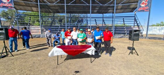 INAUGURAN EN MUZQUIZ LIGA DE BÉISBOL VETERANOS “ENRIQUE ZAMARRÓN” EDICIÓN XV