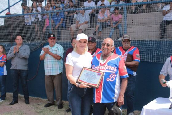Inaugura Alcaldesa Laura Patricia Jiménez Gutiérrez la Liga Instruccional del Norte de Béisbol Temporada 2026