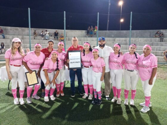 INAUGURAN SEGUNDA EDICIÓN DE LA LIGA DE SOFTBOL “GACHUPINES” Y LIGA DE FÚTBOL BANDERA NOVATAS 2026 EN PALAÚ
