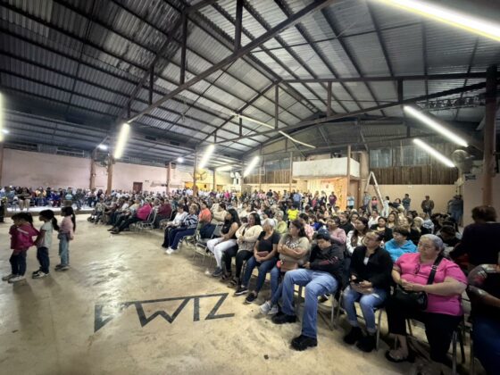 Celebran en Villa de las Esperanzas el segundo festejo del Día de las Madres