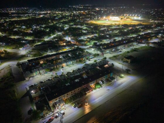 VILLA DE PALAÚ ALCANZA EL 100% DE COBERTURA CON ALUMBRADO LED; LAURA JIMÉNEZ CUMPLE UN COMPROMISO MÁS CON LA CIUDADANÍA